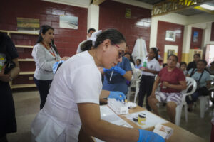 Combatiendo la desnutrición Infantil - Brigada de Salud Fundasen 96 DSC01406