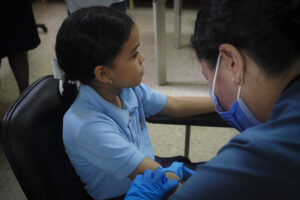 Combatiendo la desnutrición Infantil - Brigada de Salud Fundasen 99 DSC01420